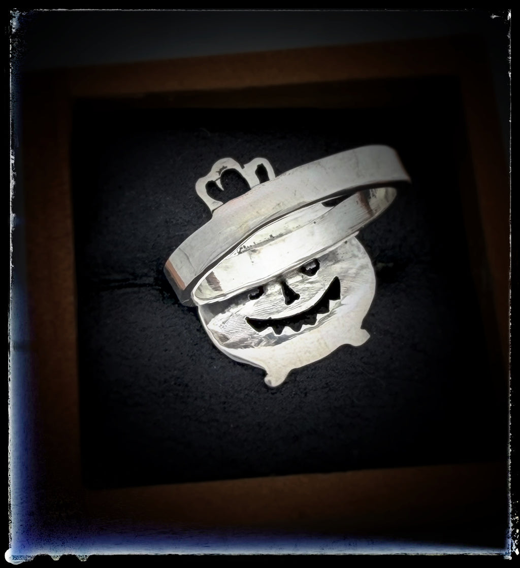 Jack O’ Lantern Cauldron Sterling Silver Ring