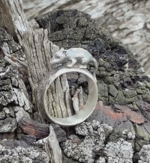 Opossum Love Ring